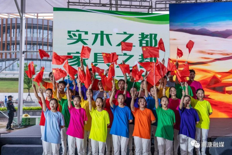 為中國（贛州）第九屆家具產(chǎn)業(yè)博覽會代言