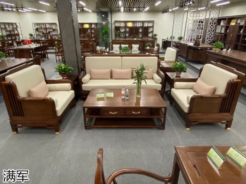 滿軍家具展廳實拍