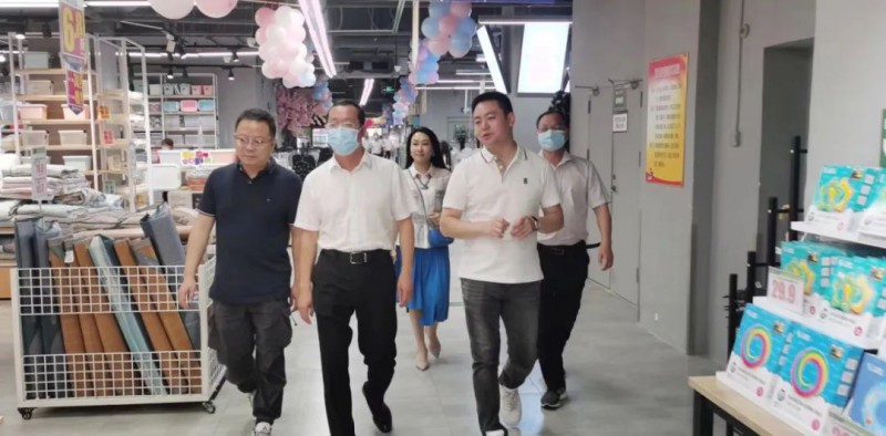 考察了柳州奧特萊斯商城