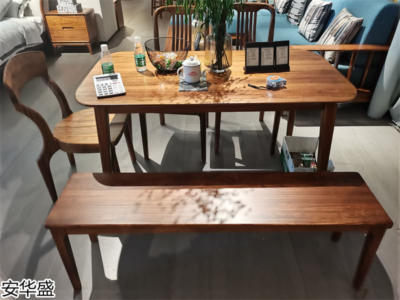 安華盛 現(xiàn)代極簡(jiǎn)風(fēng)格烏金木家具展廳實(shí)拍