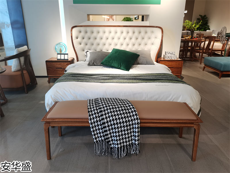 安華盛 現(xiàn)代極簡(jiǎn)風(fēng)格烏金木家具展廳實(shí)拍