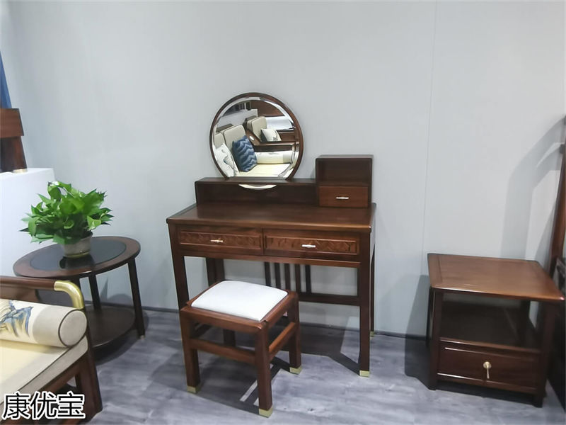 康優寶輕奢新中式胡桃木家具工廠展廳實拍