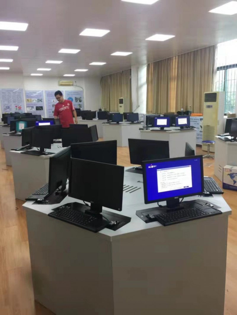 一靈智能多功能無紙化會議系統案例