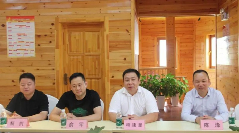 南康家具協(xié)會與順德家具協(xié)會共建戰(zhàn)略合作友好協(xié)會