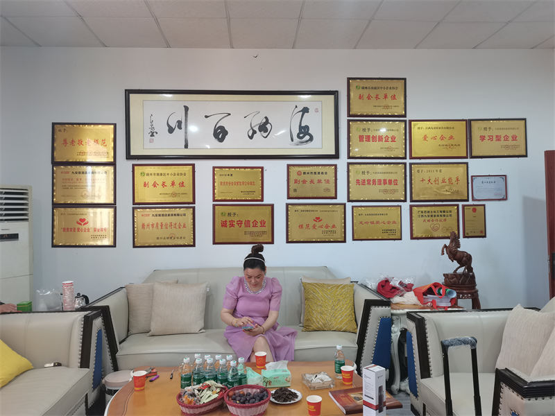 九安居酒店電動餐桌家具