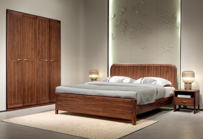 M7007大床、M7103床頭柜、M7303四門衣柜