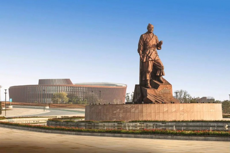 在南康家居小鎮的魯班廣場