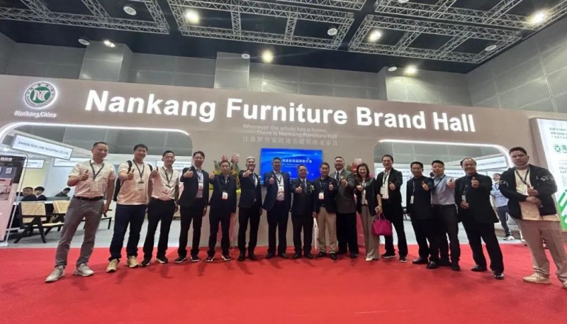 南康家具品牌推介會走進馬來西亞,向世界發出南康聲音!