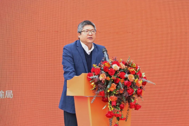 區委常委、副區長李成勝出席儀式并致辭