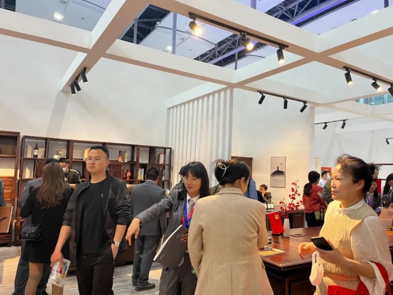 展會現(xiàn)場人氣火爆