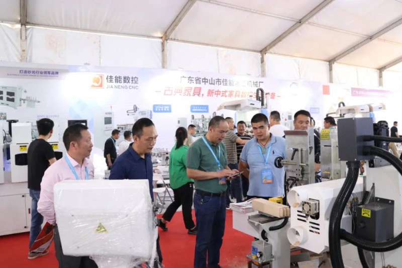 廣大參展商、經(jīng)銷商與南康家具企業(yè)將通過本次博覽會精誠合作、互利共贏2