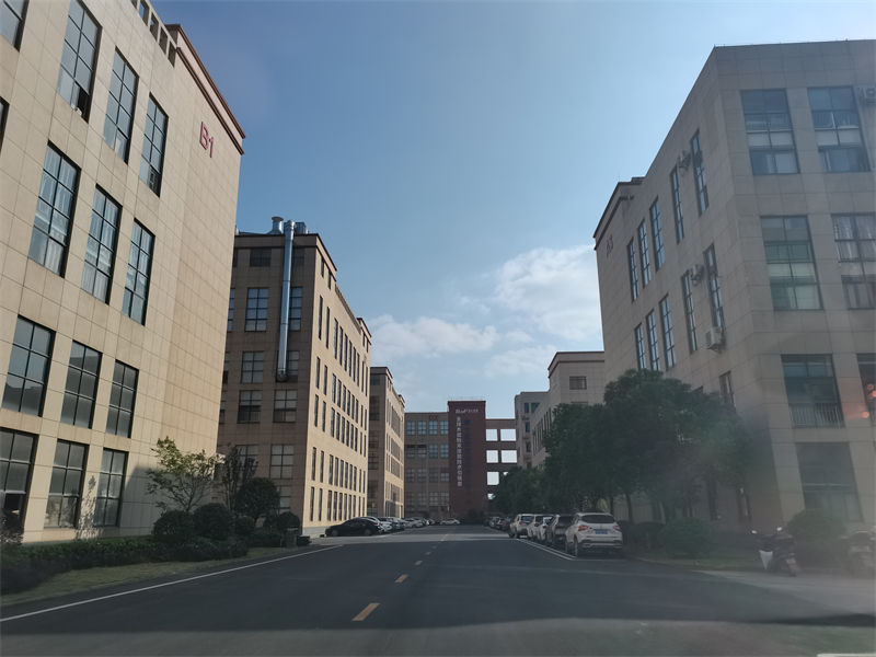 贛州華柏木業戶外家具生產廠家工廠實拍