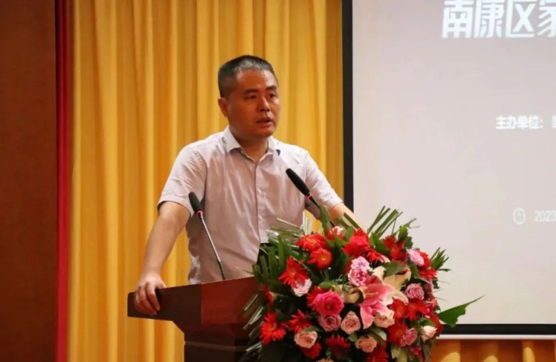 區生態環境局局長伍江濤