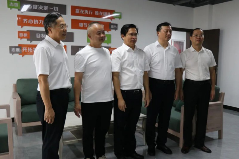 現(xiàn)場(chǎng)參觀4