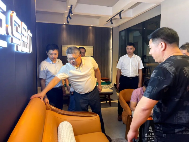 為南康家具親身代言5