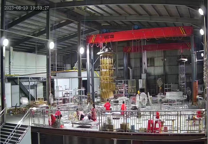 南康鑫鈦真空鍍膜設備 (10)