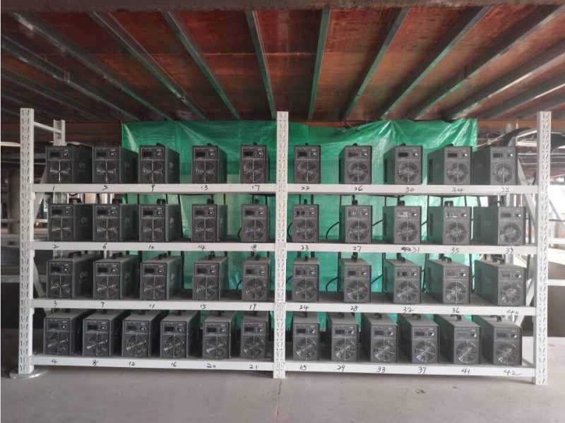 南康鑫鈦真空鍍膜設備 (4)