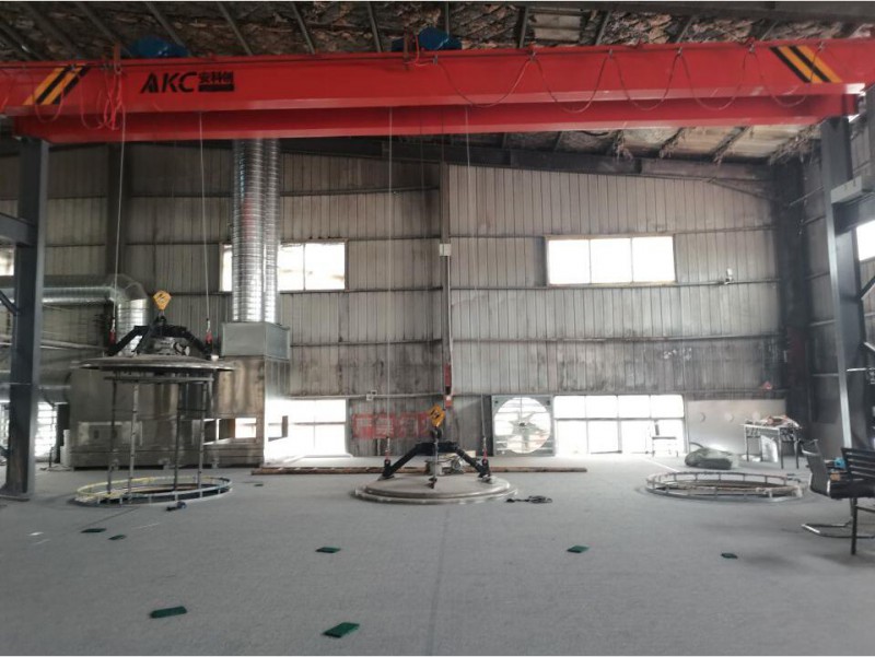 南康鑫鈦真空鍍膜設備 (3)