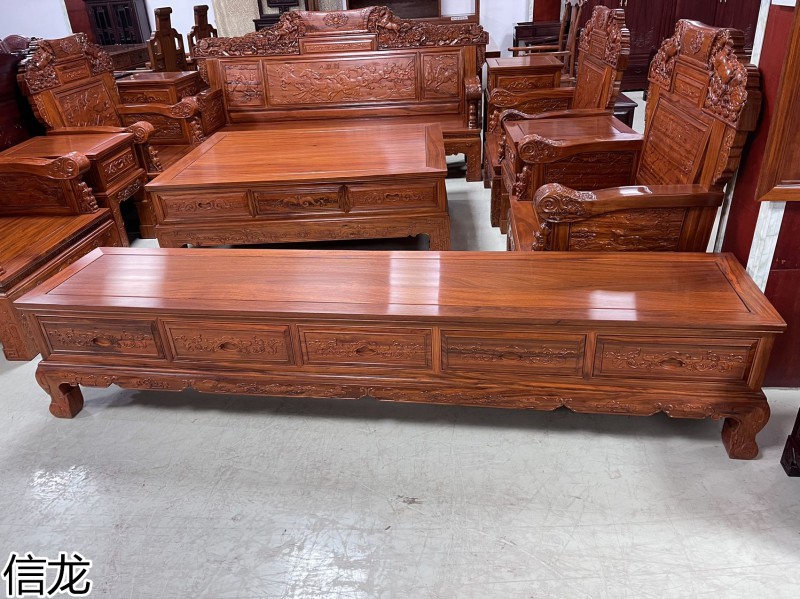 信龍紅木非花家具