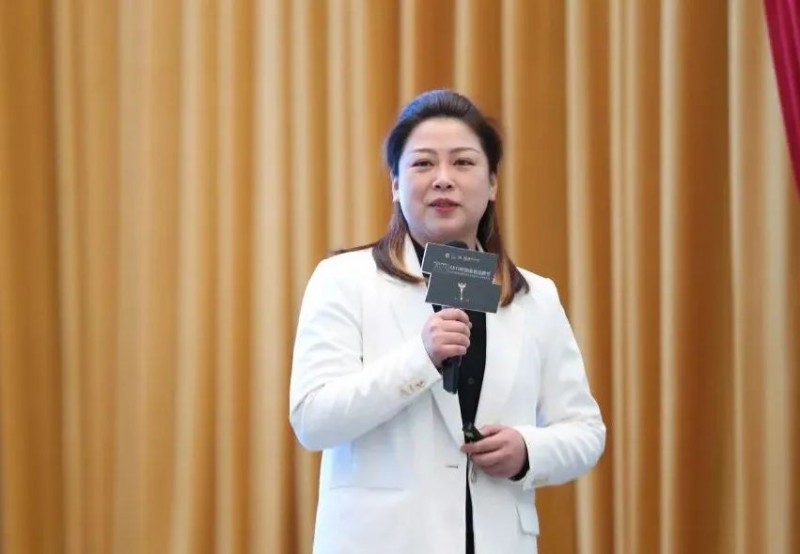 成都錦蓉家居用品有限公司副總經理徐春媚