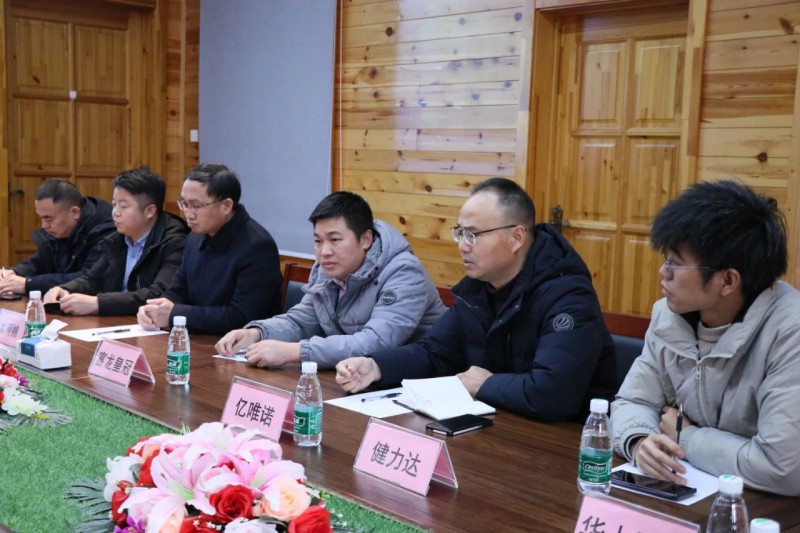 參會(huì)企業(yè)就團(tuán)體標(biāo)準(zhǔn)的制定、企業(yè)需求和軟體發(fā)展發(fā)表了自己的看法和見(jiàn)解1