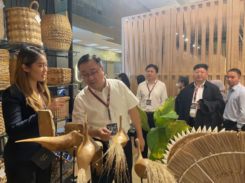 贛州市委常委、副市長何琦帶隊(duì)巡展3