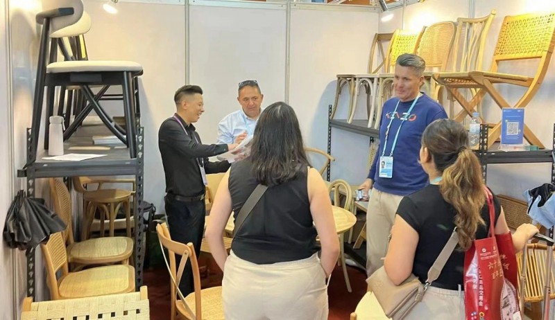 福茂家居總經理賴日鋒